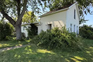 18268 Three Oaks Rd, Three Oaks, MI 49128 - Photo 3