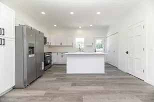 100 N Mill St, Dowagiac, MI 49047 - Photo 9