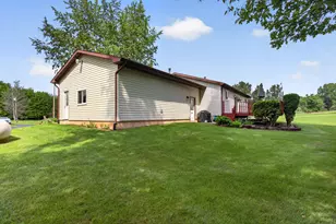 3651 Dexter Trail, Stockbridge, MI 49285 - Photo 7