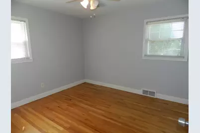 4318 Adams Circle, Wayne, MI 48184 - Photo 15
