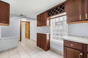6953 Mayburn St, Dearborn Heights, MI 48127 - Photo 5