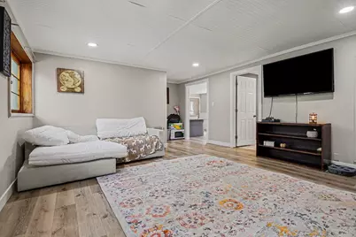 102 N Maple Street, Sturgis, MI 49091 - Photo 13