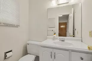 2043 Winsted Blvd, Ann Arbor, MI 48103 - Photo 15