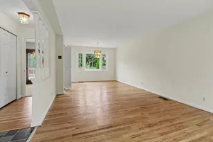 2043 Winsted Blvd, Ann Arbor, MI 48103 - Photo 5