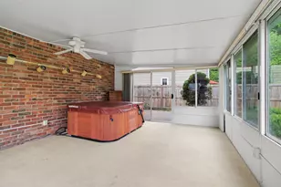 2043 Winsted Blvd, Ann Arbor, MI 48103 - Photo 27
