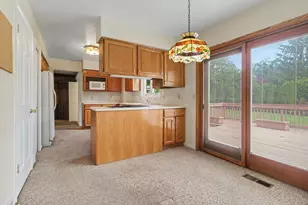 2043 Winsted Blvd, Ann Arbor, MI 48103 - Photo 9