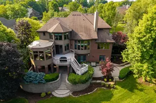 2141 Autumn Hill Dr, Ann Arbor, MI 48103 - Photo 3