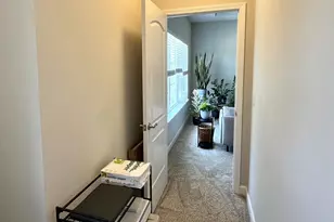 5619 Arbor Chase Dr, Ann Arbor, MI 48103 - Photo 15