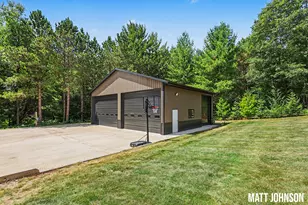 5589 Heritage Dr, Whitehall, MI 49461 - Photo 3