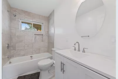 8417 Colonial Street, Dearborn Heights, MI 48127 - Photo 19