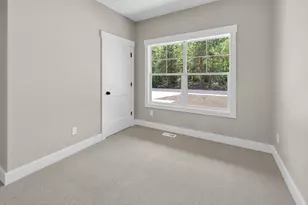 17426 Ridge Ave, Ferrysburg, MI 49409 - Photo 29