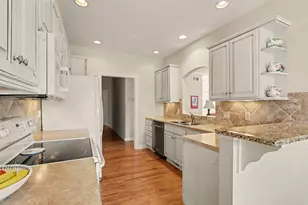2600 W Port Dr, Kalamazoo, MI 49009 - Photo 15