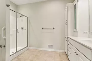 2600 W Port Dr, Kalamazoo, MI 49009 - Photo 15