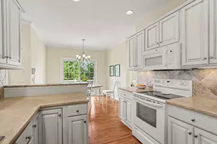 2600 W Port Dr, Kalamazoo, MI 49009 - Photo 9