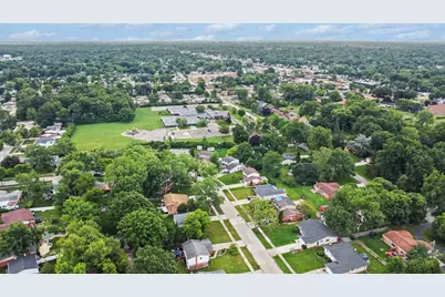 16360 E Rutherland Street E, Southfield, MI 48076 - Photo 29