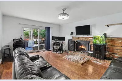 16360 E Rutherland Street E, Southfield, MI 48076 - Photo 5