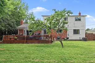 16360 E Rutherland Street E, Southfield, MI 48076 - Photo 23