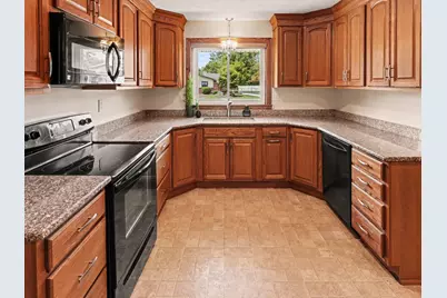 43739 Verdun Court, Canton, MI 48188 - Photo 5