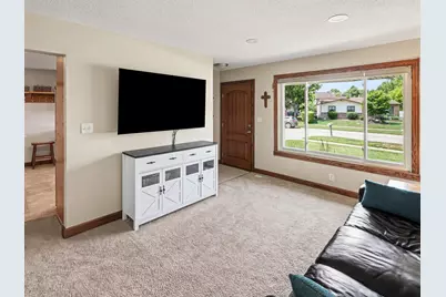 43739 Verdun Court, Canton, MI 48188 - Photo 3