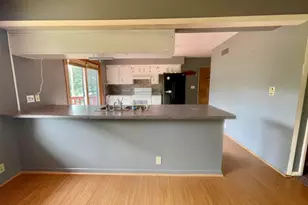 1806 Barr St, Hillsdale, MI 49242 - Photo 7