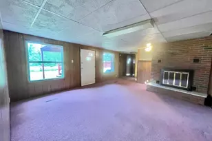 1806 Barr St, Hillsdale, MI 49242 - Photo 11