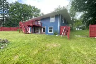 1806 Barr St, Hillsdale, MI 49242 - Photo 17