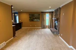 47679 Woodfield Cir, Mattawan, MI 49071 - Photo 9