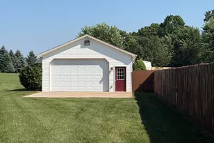 47679 Woodfield Cir, Mattawan, MI 49071 - Photo 53