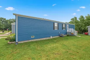11935 Farmview, Shelbyville, MI 49344 - Photo 5