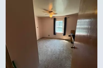 3157 Ludwig Street, Burton, MI 48529 - Photo 9