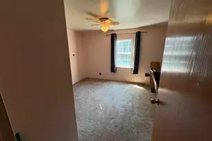 3157 Ludwig St, Burton, MI 48529 - Photo 9