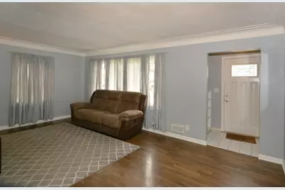 12867 Chapman Street, Vicksburg, MI 49097 - Photo 3
