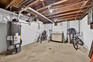 411 S Higby St, Jackson, MI 49203 - Photo 51