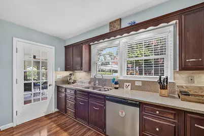 411 S Higby Street, Jackson, MI 49203 - Photo 15