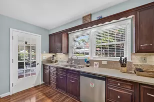 411 S Higby St, Jackson, MI 49203 - Photo 15