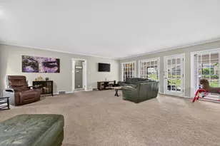 411 S Higby St, Jackson, MI 49203 - Photo 7