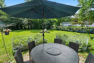 2136 Champagne Dr, Ann Arbor, MI 48108 - Photo 17