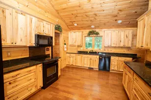 8319 Pine Island Dr NE, Comstock Park, MI 49321 - Photo 9