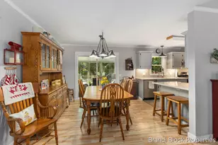 6189 Tanglewood Dr, Lowell, MI 49331 - Photo 5