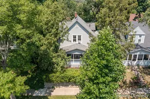 847 Innes St NE, Grand Rapids, MI 49503 - Photo 1