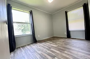 75 E Baldwin Ave, Battle Creek, MI 49037 - Photo 7