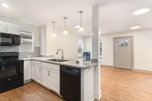 2071 Linden Ave SE, Grand Rapids, MI 49507 - Photo 5