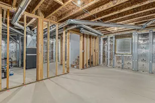 2059 Linden Ave SE, Grand Rapids, MI 49507 - Photo 13