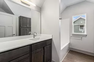 2053 Linden Ave SE, Grand Rapids, MI 49507 - Photo 9