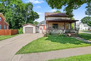302 Exchange St, Marshall, MI 49068 - Photo 1