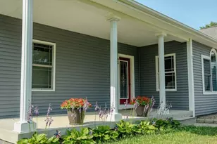 9710 Campbell Ln, Bellevue, MI 49021 - Photo 7