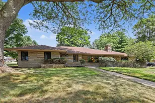 3160 Baker Park Dr SE, Grand Rapids, MI 49508 - Photo 31