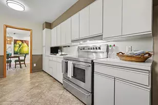 3160 Baker Park Dr SE, Grand Rapids, MI 49508 - Photo 5
