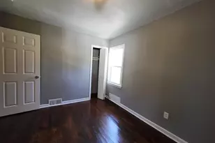 19453 Roscommon St, Harper Woods, MI 48225 - Photo 11