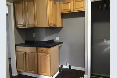 19453 Roscommon Street, Harper Woods, MI 48225 - Photo 5